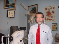 Emslie Ian Optometrist