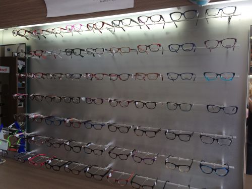 Tullimbar NSW Gold Coast Optometrists