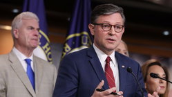 Republicans defy Johnson to advance Democrat-backed Ukraine aid Gold Coast Optometrists